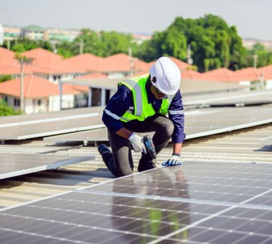 How to Choose the Right Inverter and Battery Size